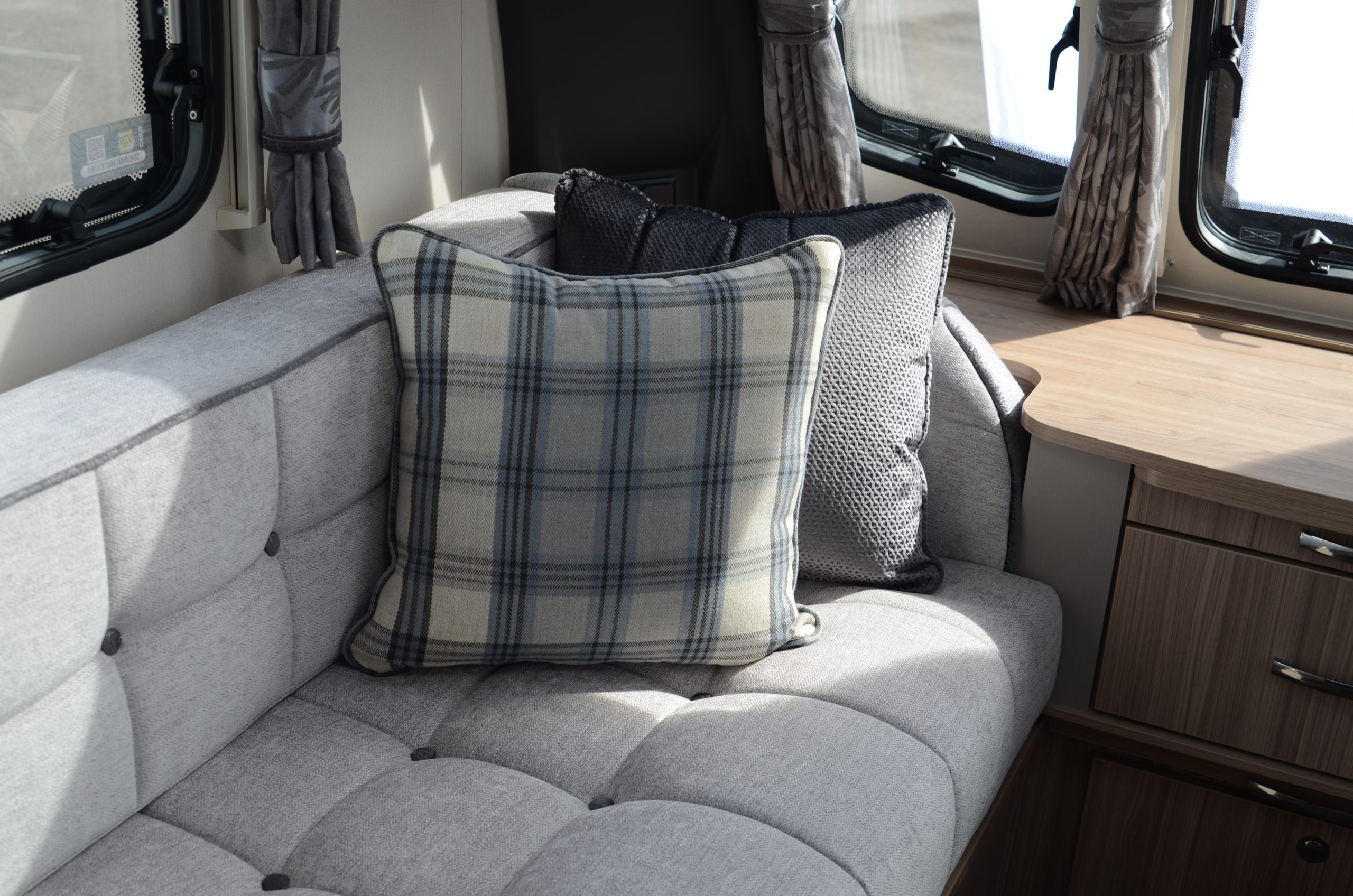 2021 Coachman Acadia 575