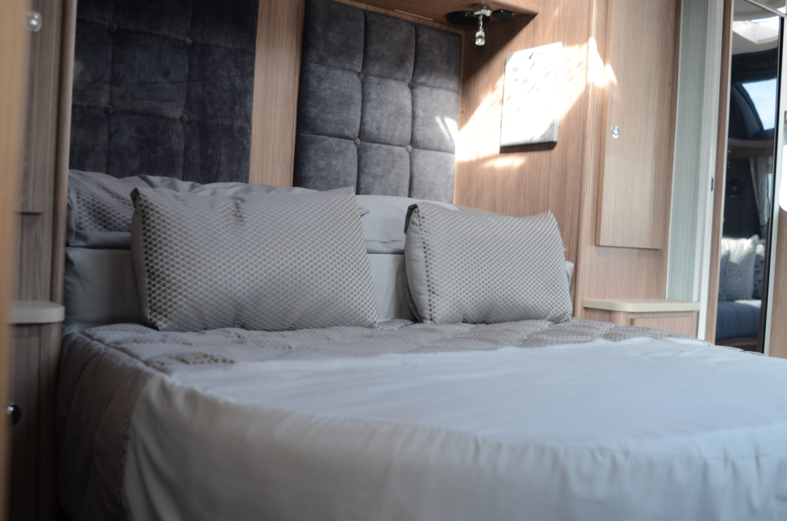 2021 Coachman Laser 575 Xcel