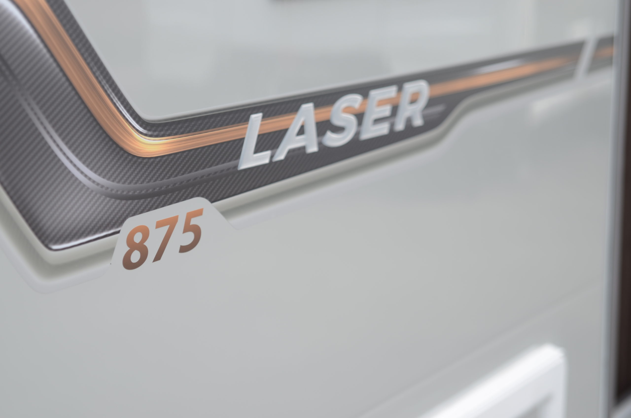 2021-coachman-laser-875-12