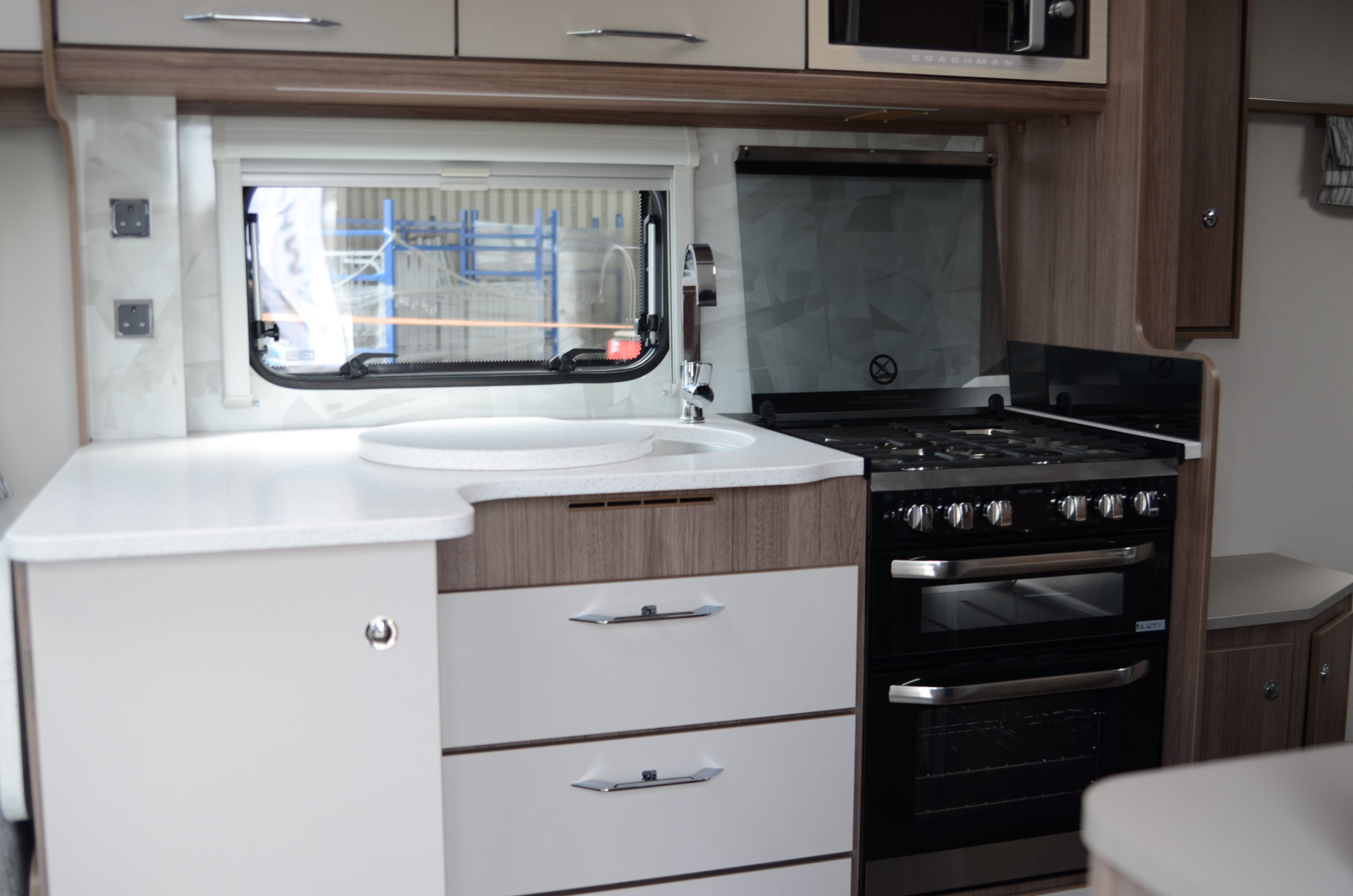 2021 Coachman Laser 875