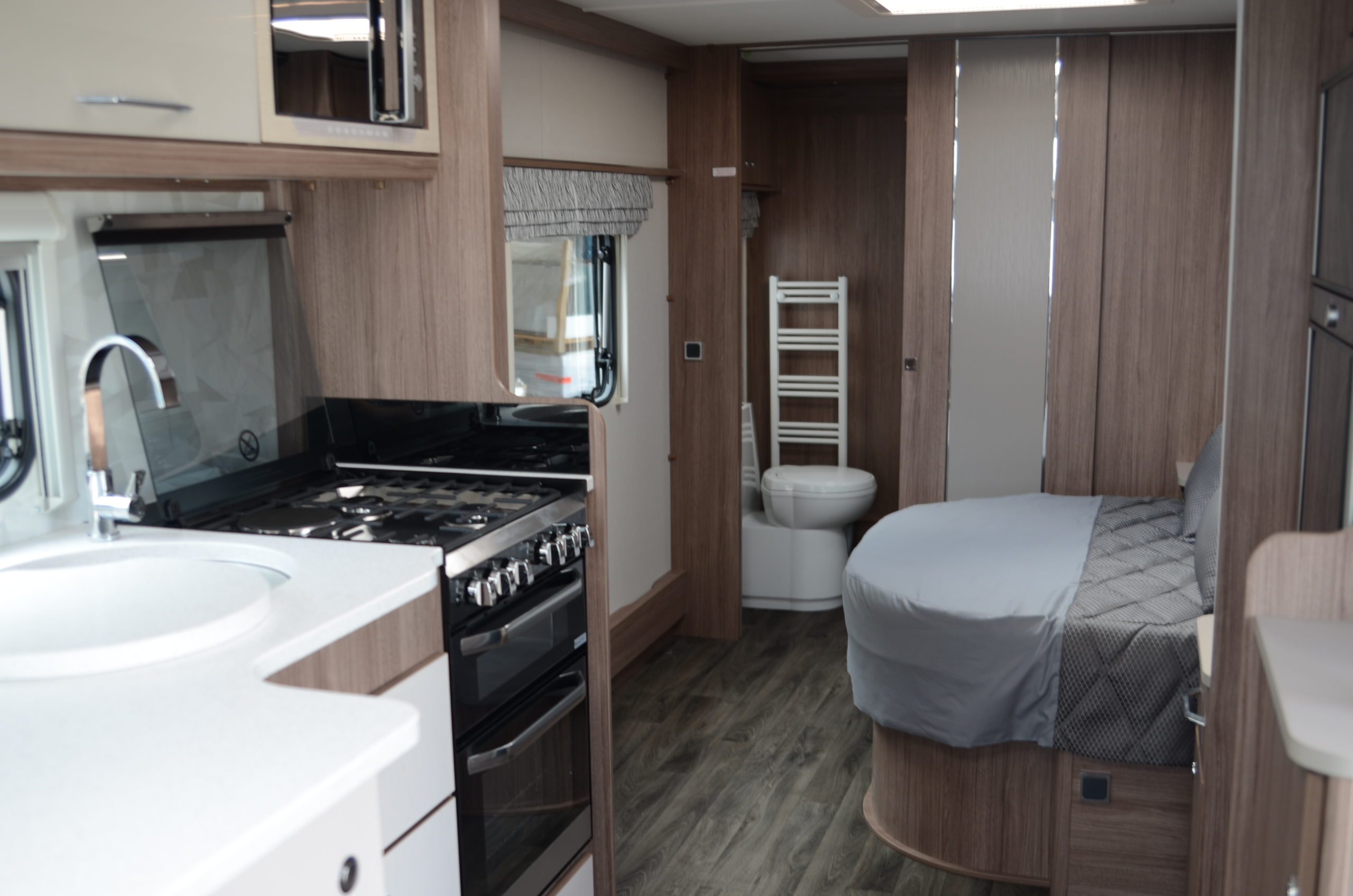 2021 Coachman Laser 875