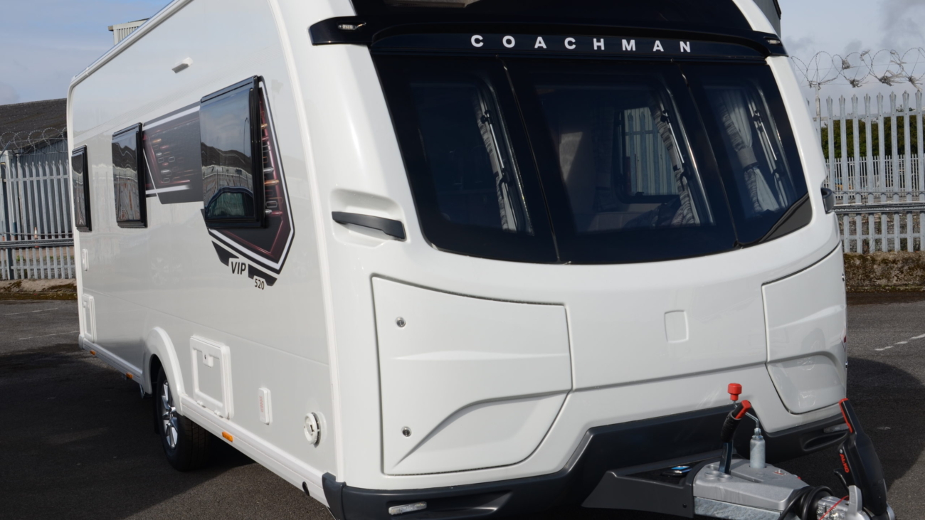 2021 Coachman VIP 520