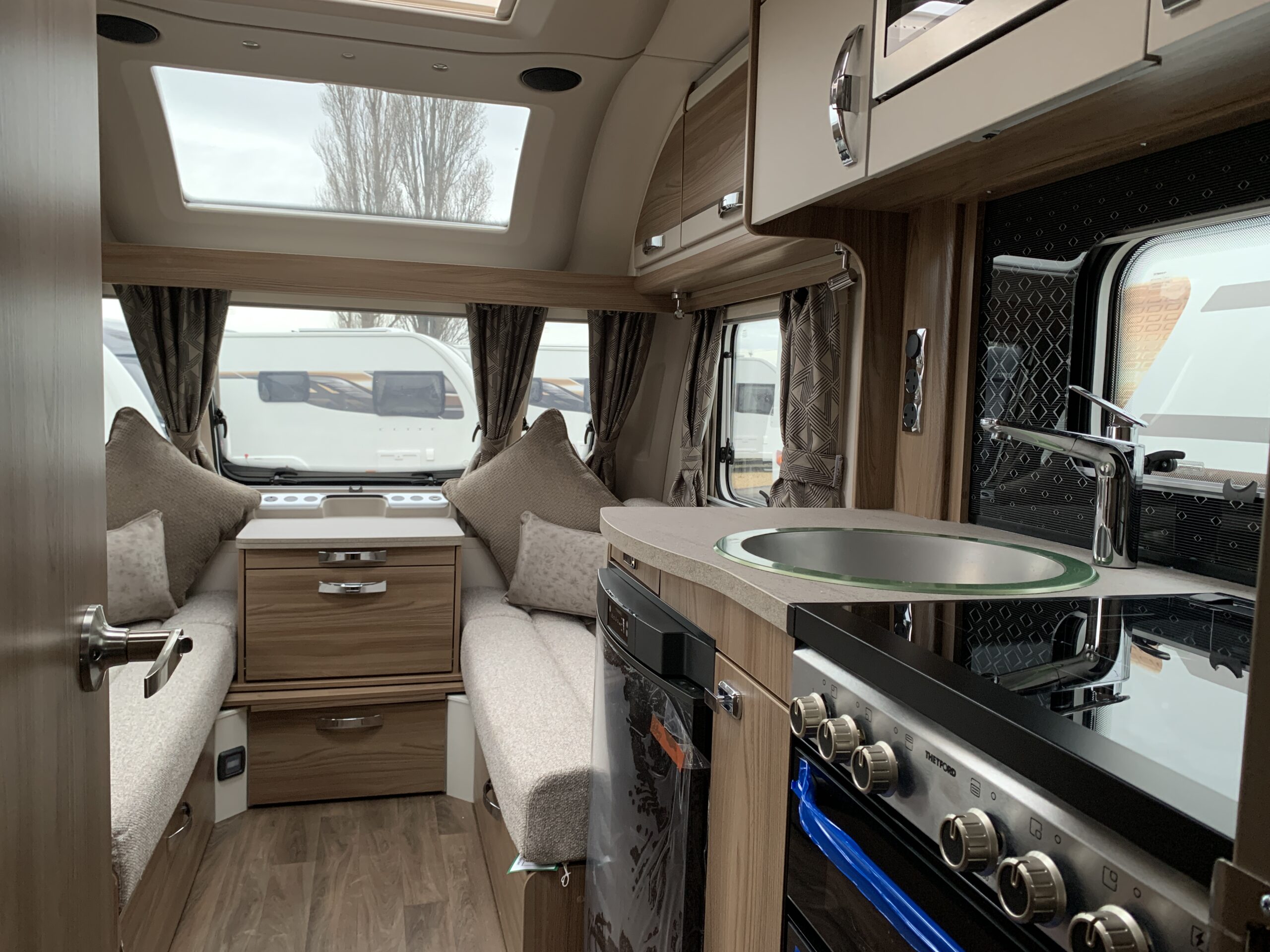 2021 Swift Challenger 560