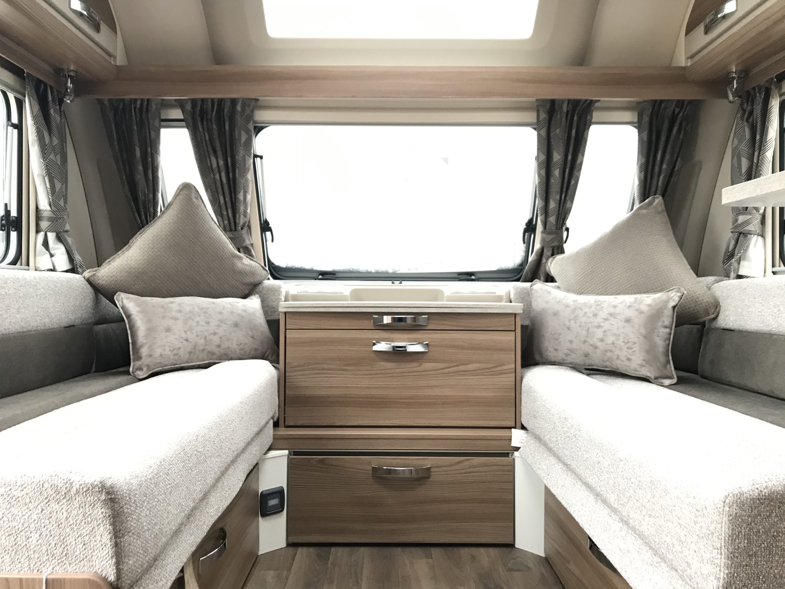 2021 Swift Challenger X 835