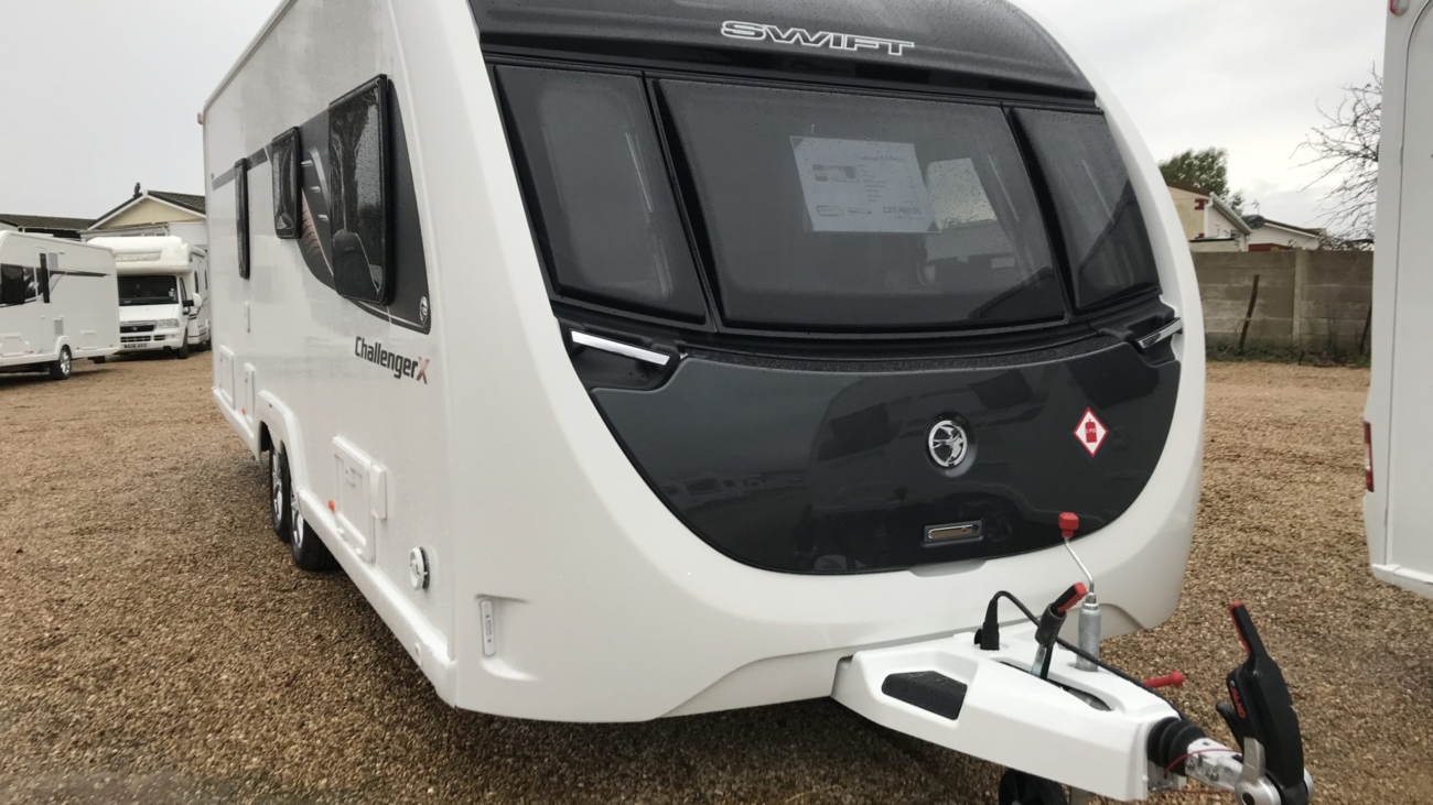 2021 Swift Challenger X 835