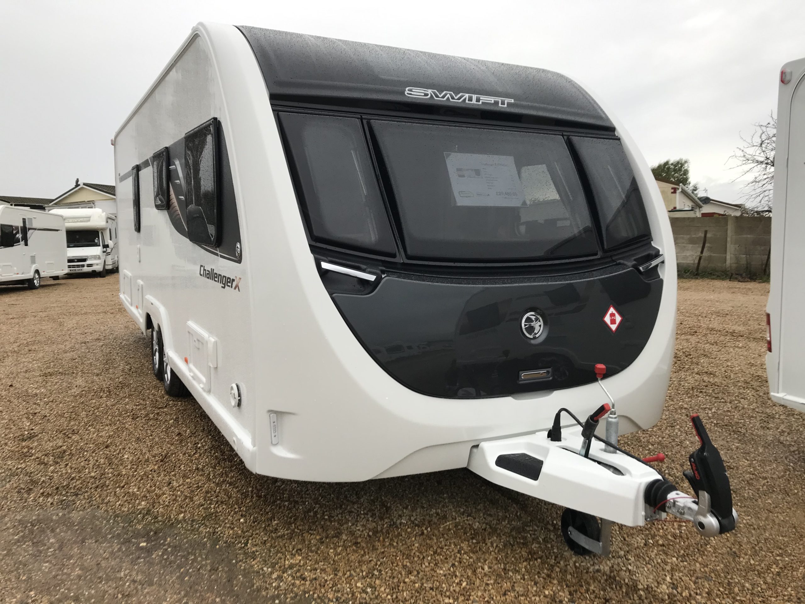 2021 Swift Challenger X 835