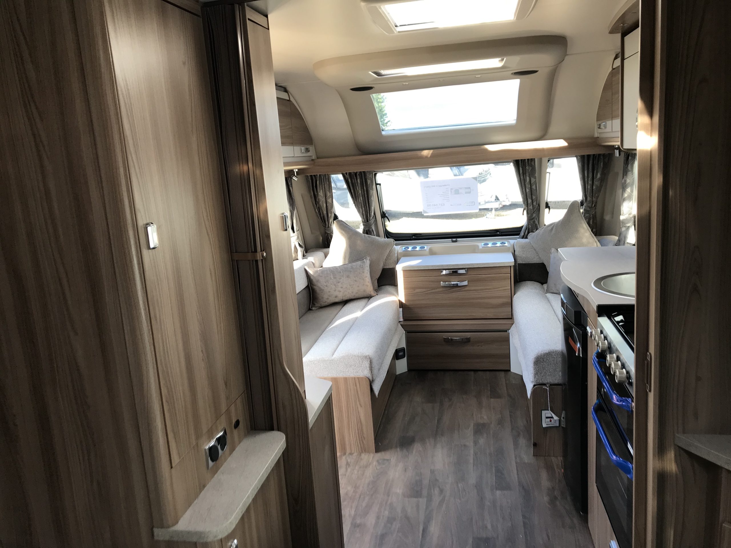 2021 Swift Challenger X 880