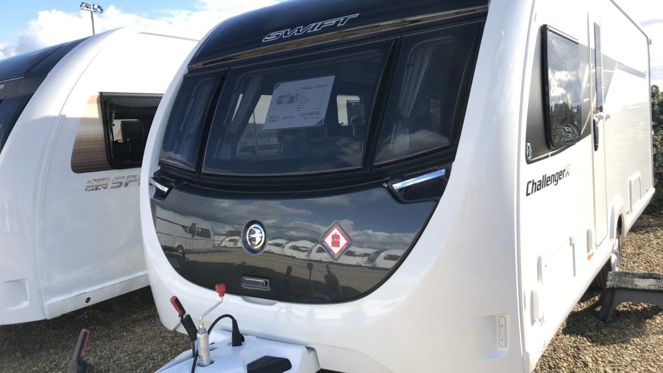 2021 Swift Challenger X 880