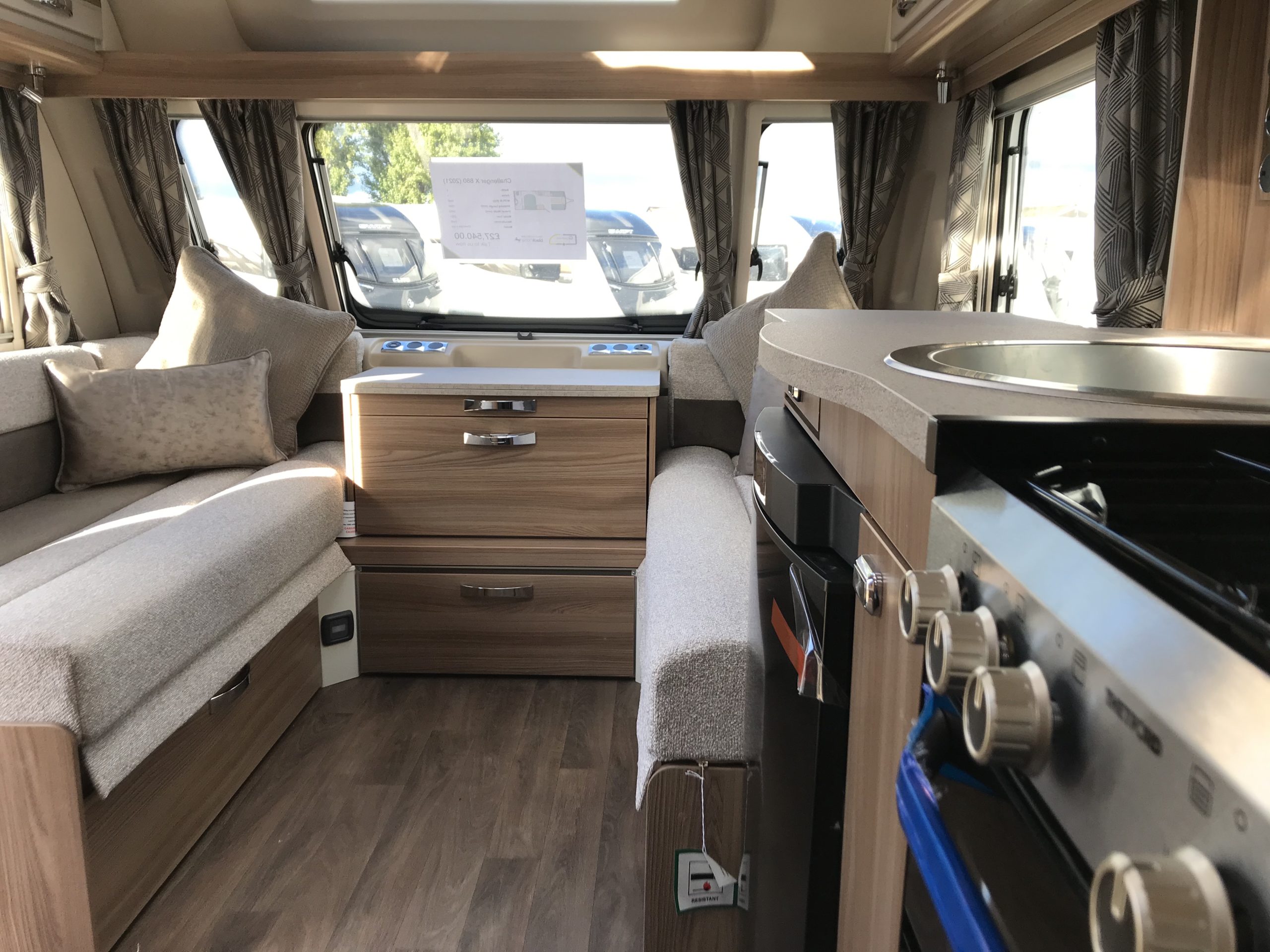 2021 Swift Challenger X 880