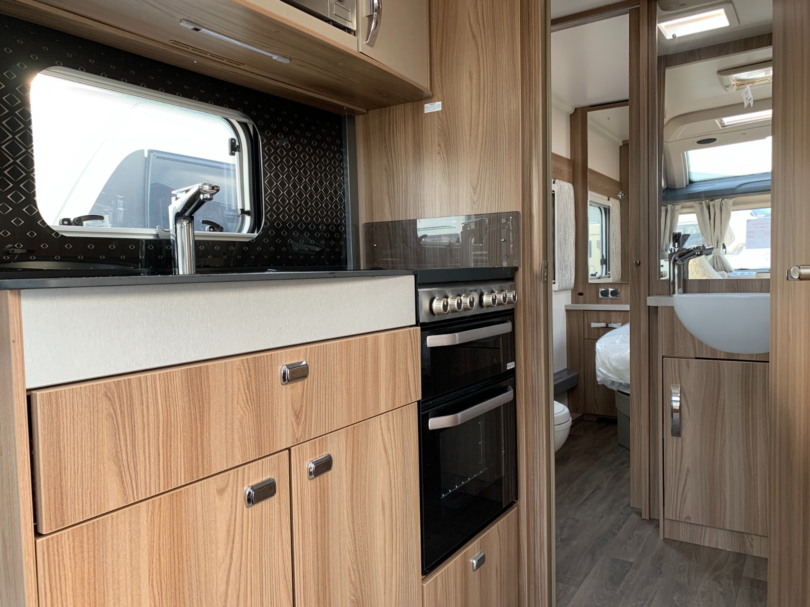 2021 Swift Elegance 560