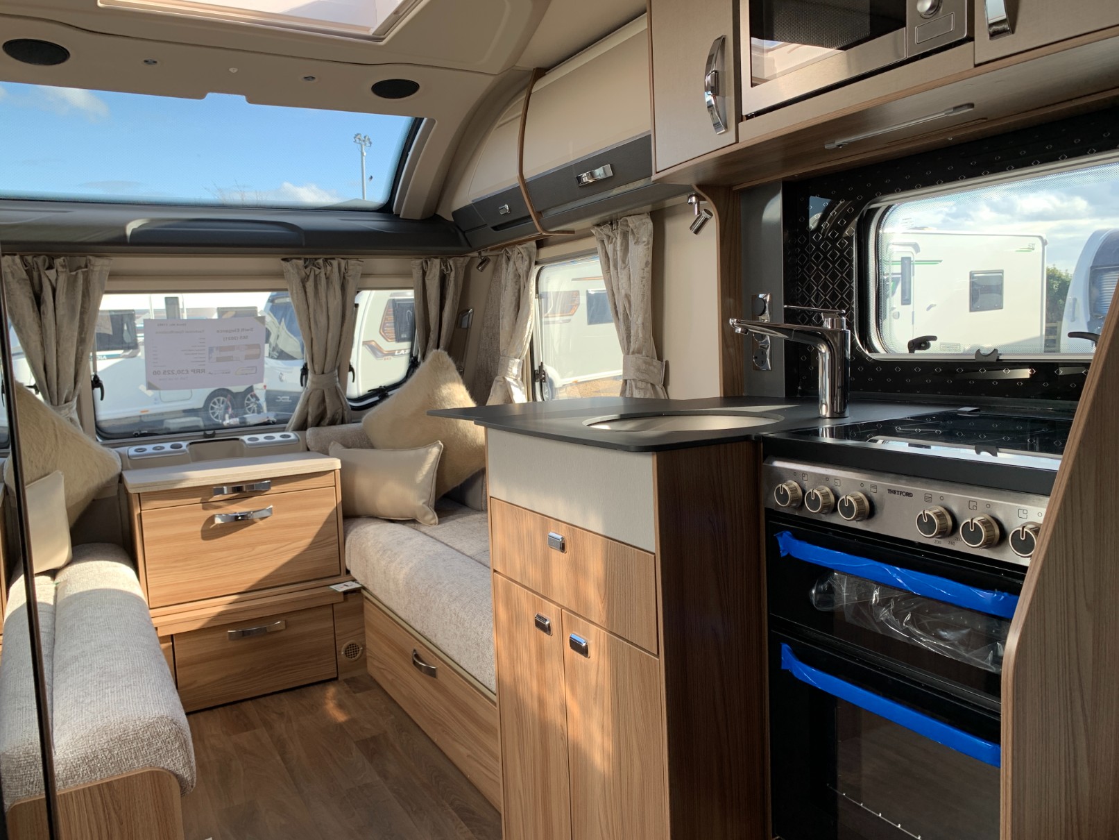 2021 Swift Elegance 565