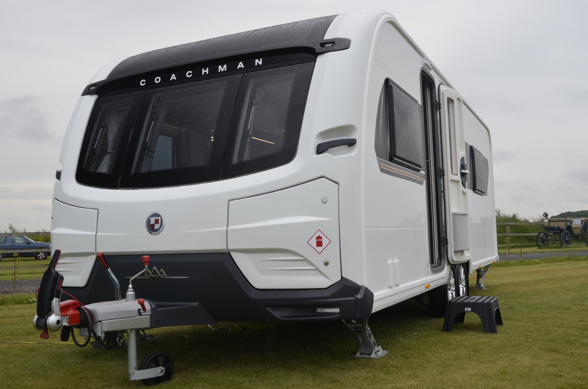 2022-coachman-lusso-2-2